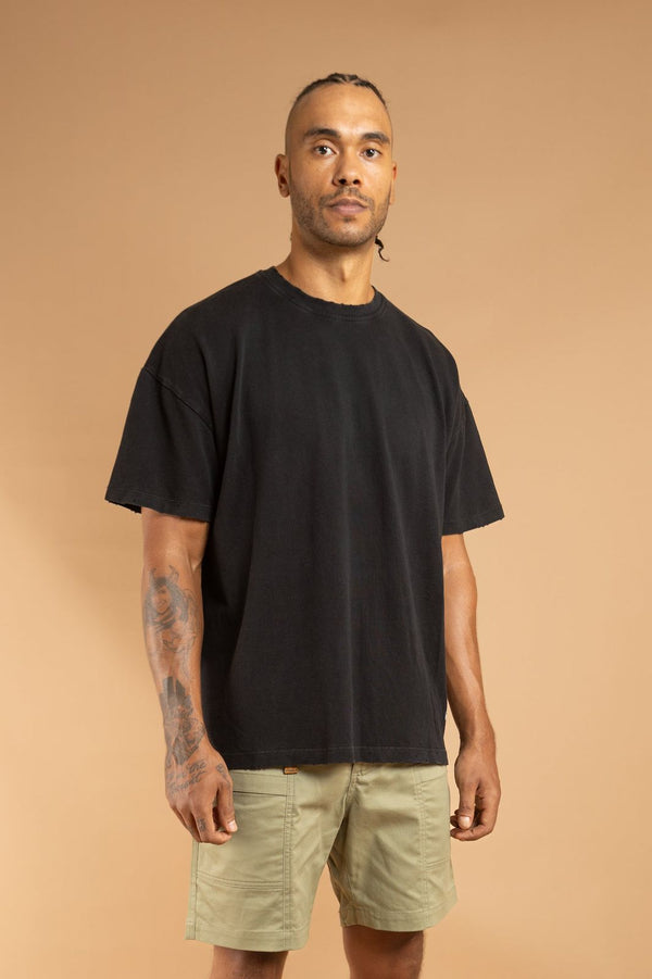 Raung Graphique T-Shirt - Gili - Black [PIGMENT DYED]