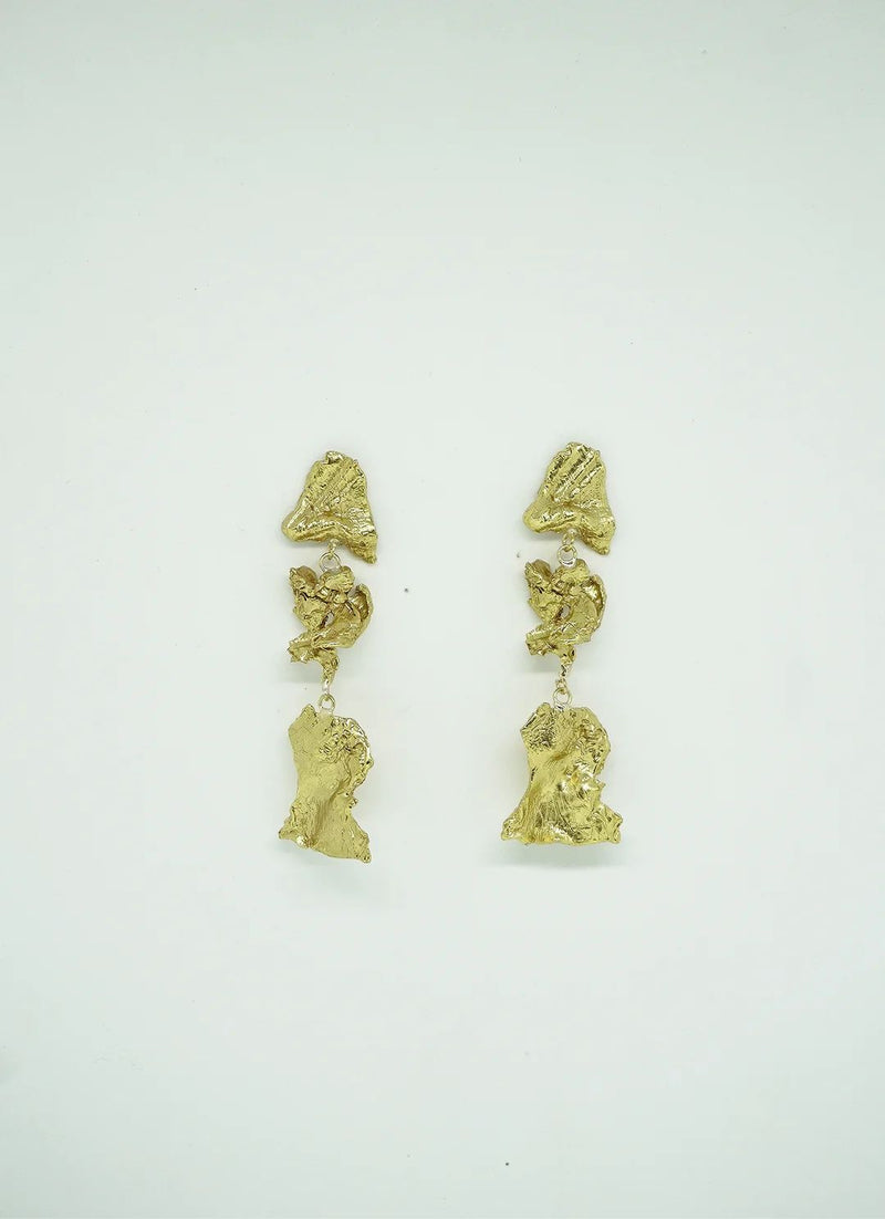Kelana Earrings Gold