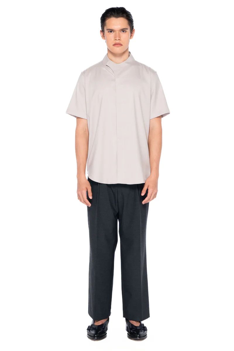 JS186 Beige Collarless Overlap Shortsleeves