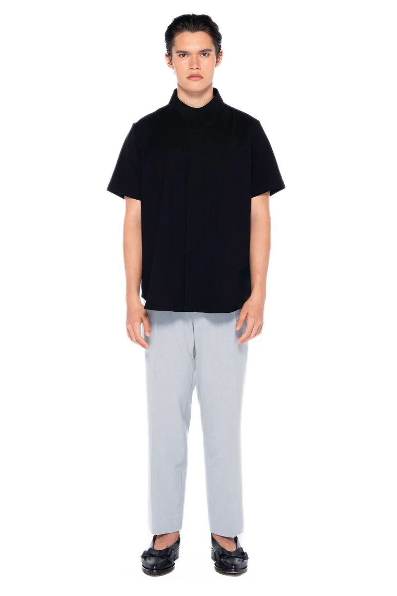 JS250 Black Collarless Overlap Shortsleeves EF
