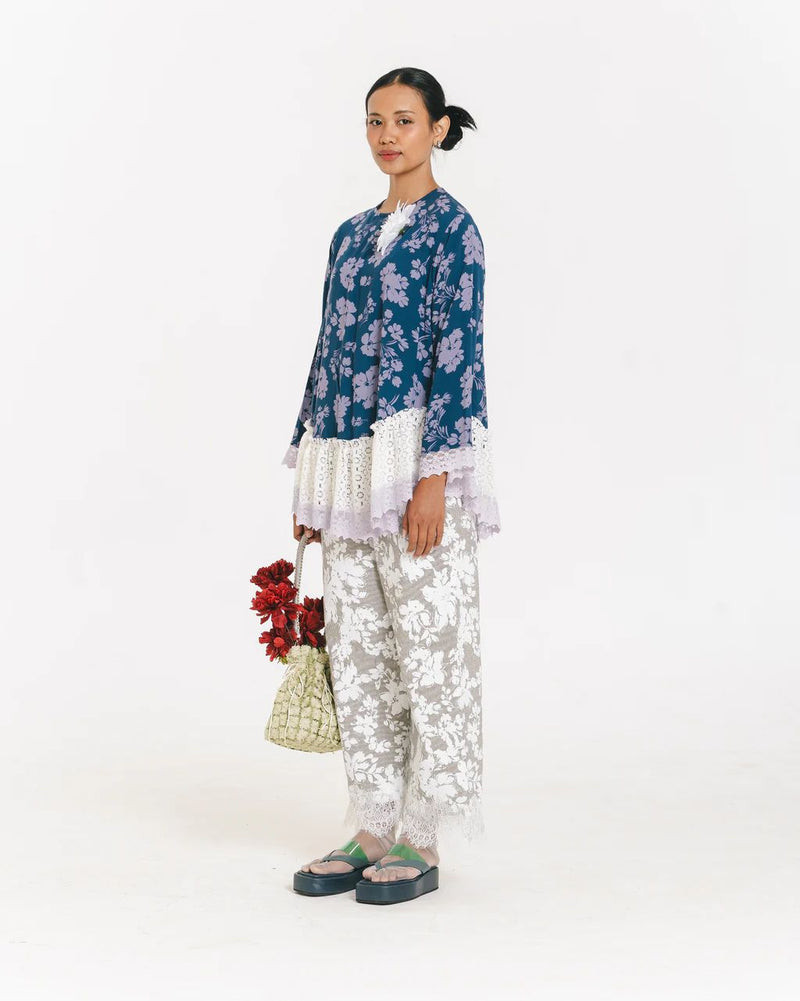 Elara Longsleeve Blouse