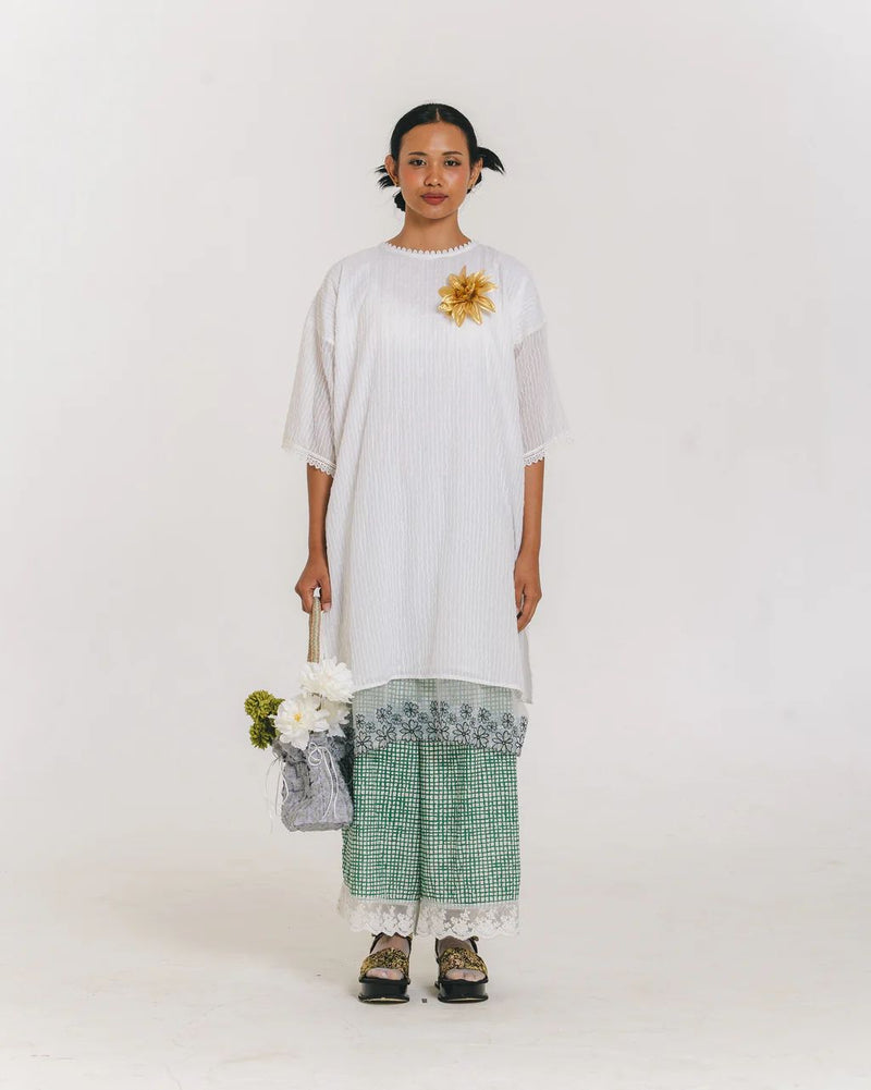 Alberina Kaftan White