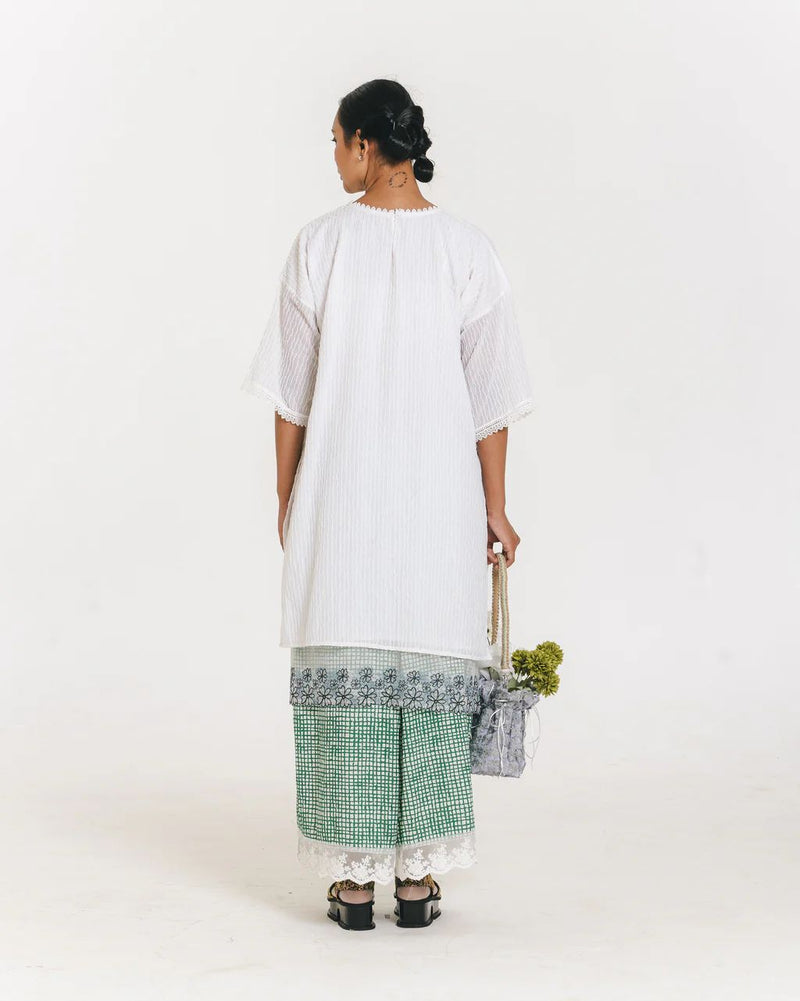 Alberina Kaftan White