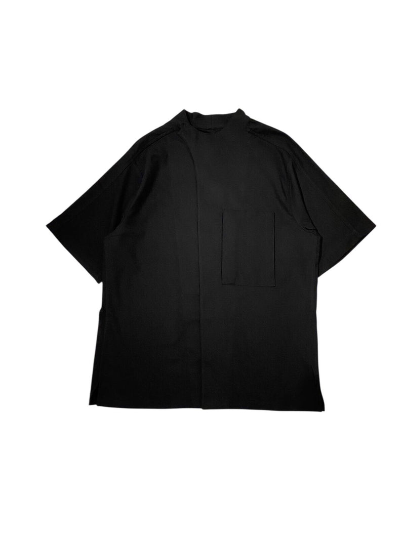 JS225 Black Collarless Overlap Oversized With Pocket SS EF