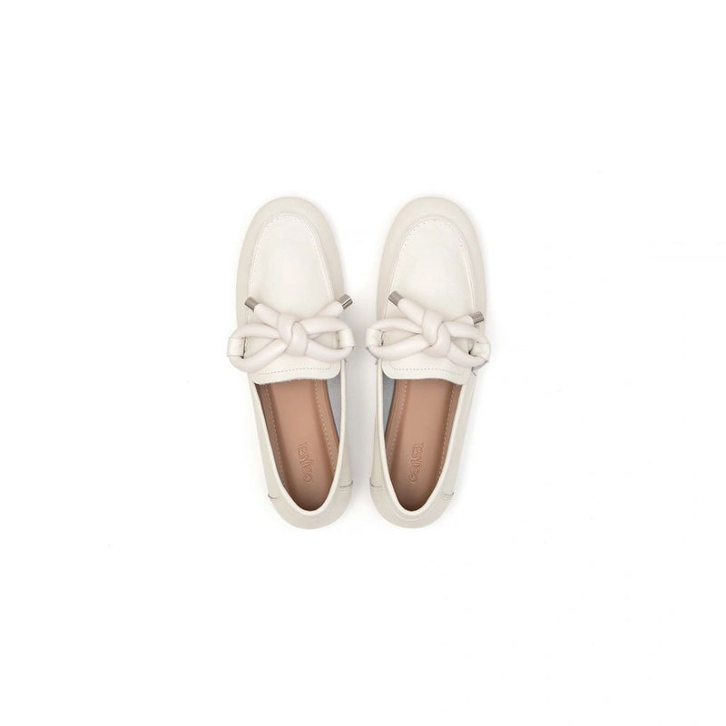 Zoe Broken White