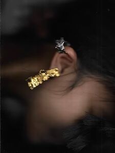 Tepi Earrings Gold