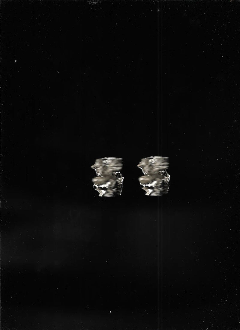 Hitam Earrings Silver