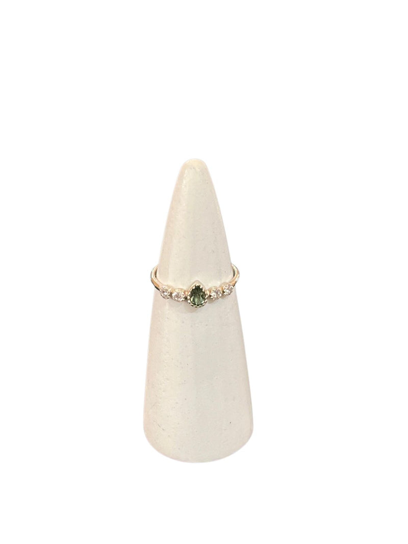 Ecoute Ring