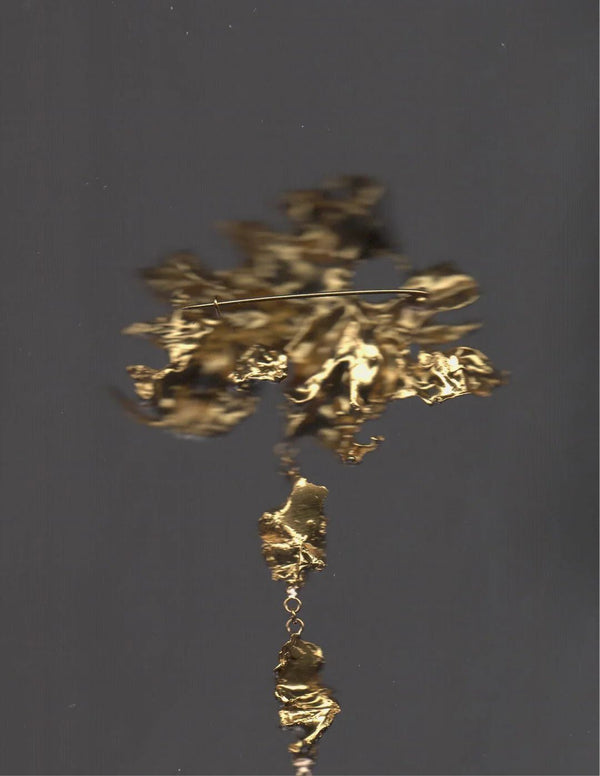 Ayal Keping Brooch Gold